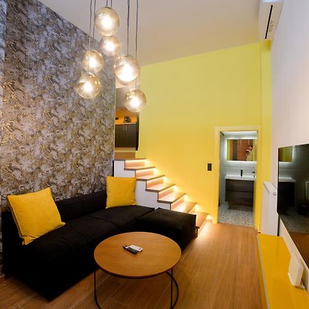 Luxenest Apartment Tesalonika Bagian luar foto