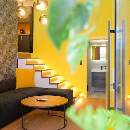 Luxenest Apartment Tesalonika Bagian luar foto