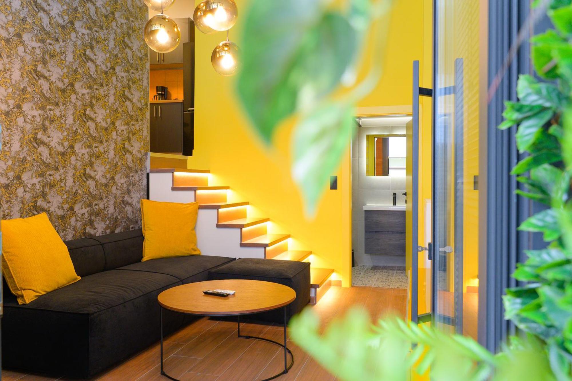 Luxenest Apartment Tesalonika Bagian luar foto